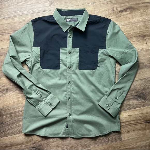 Mountain Hardwear Button Up Shirt Mens‎ Sz XL Long Sleeve Green Black Outdoors - Picture 1 of 10